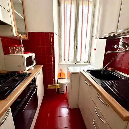 Evandro House Rome