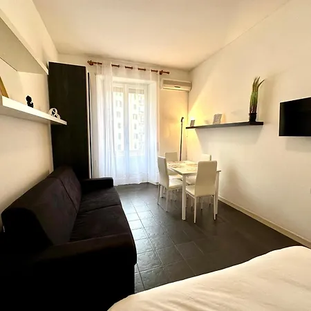 Evandro House * Рим